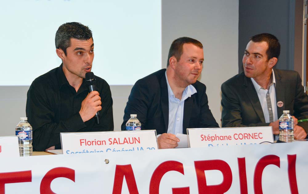 De gauche à droite : Florian Salaun, secrétaire général, Stéphane Cornec, président, et Pierre-Marie Vouillot, vice président national. - Illustration Les 135 installations ne sont pas suffisantes