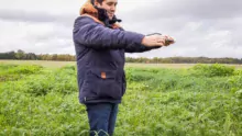 My Chlorofiltre est capable d’estimer la biomasse aérienne et racinaire d’un couvert végétal.