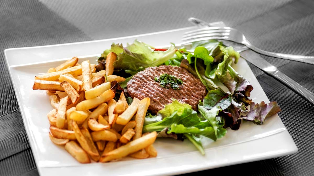 steak-frite-viande-alimentation-restau - Illustration Protection de la gastronomie française : des dénominations à protéger d’urgence