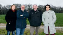 Les représentants de Solidarité Paysans Bretagne à Quessoy (22) : Claire Scrignac (salariée), Fernand Cabaret (administrateur), Raymond Robic (co-président) et Elisabeth Chambry (directrice).