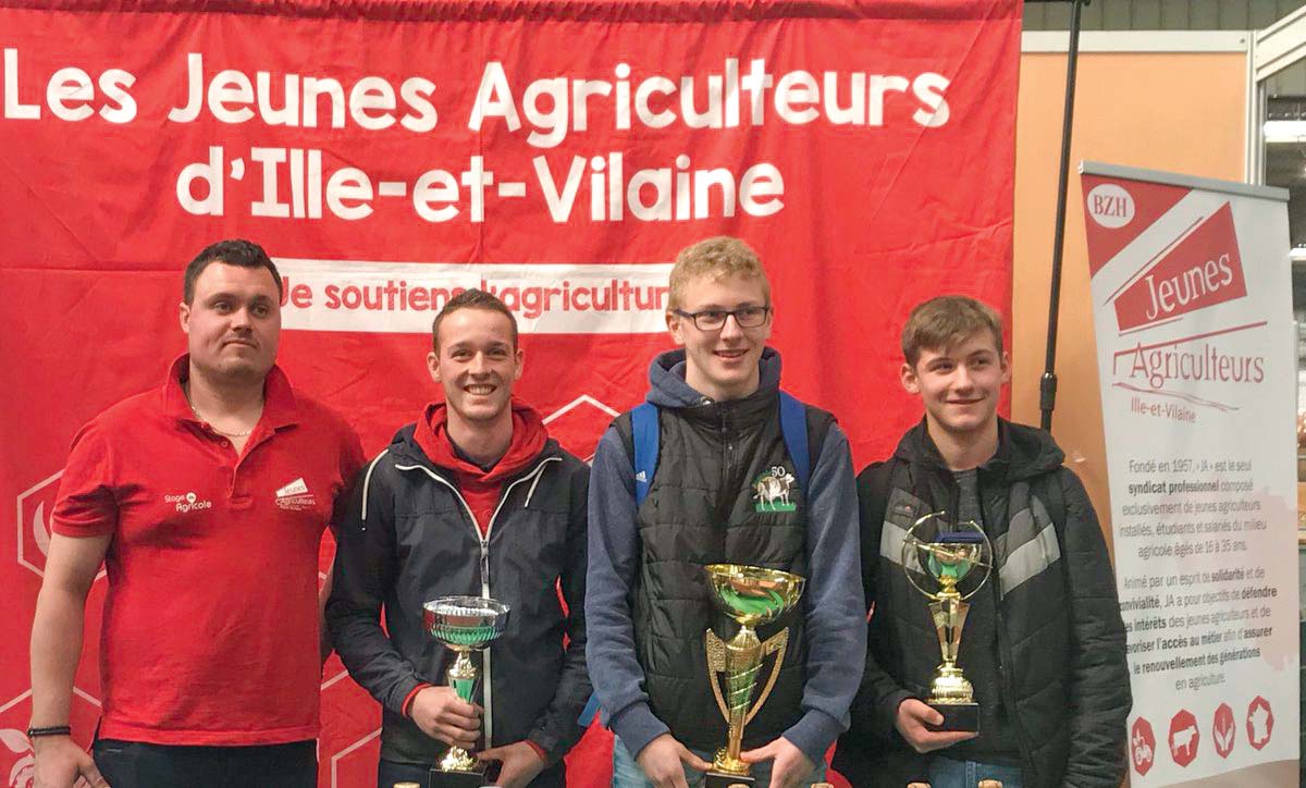 Jimmy Guérin, nouveau président des JA 35 (à gauche), en compagnie des gagnants de la finale de jugement. - Illustration Forte participation à la Finale de jugement