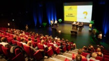 Salle comble à la convention des elus eureden à carhaix