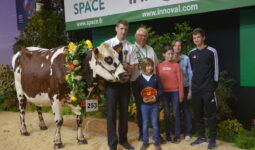 Grande championne du concours Normand au Space 2024