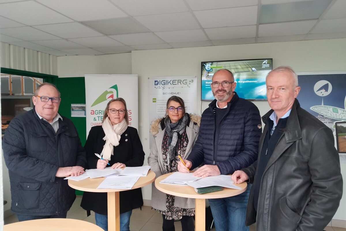 Groupe de personnes - Illustration Les agriculteurs consultés sur Centre Morbihan Communauté